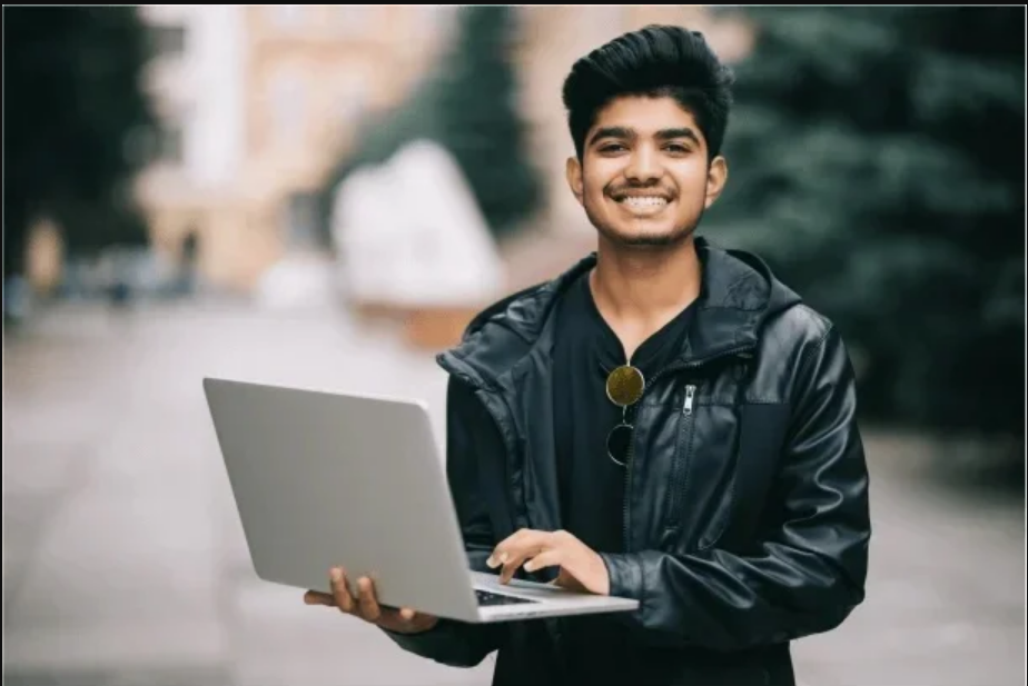 ONLINE & DISTANCE MBA in Artificial Intelligence & Machine Learning